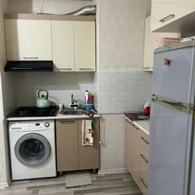 In Sumgayit 60.0 m² apartment is for rent - Image 3