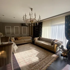 In Baku 170.0 m² apartment is for sale - Image 8