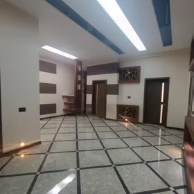 In Baku 170.0 m² apartment is for sale - Image 2