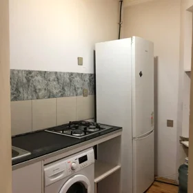 In Baku 45.0 m² house with 2.0 rooms is for sale - Image 2
