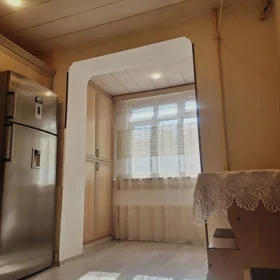 In Baku 75.0 m² apartment is for sale - Image 5