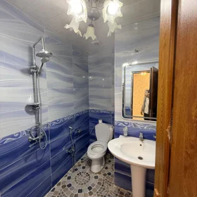In Baku 60.0 m² apartment is for rent - Image 9