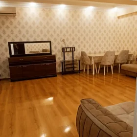 In Baku 80.0 m² apartment is for rent - Image 4