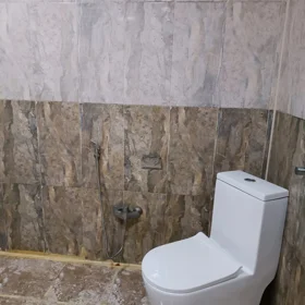 In Baku 80.0 m² apartment is for rent - Image 2
