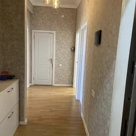 In Baku 65.0 m² apartment is for rent - Image 3