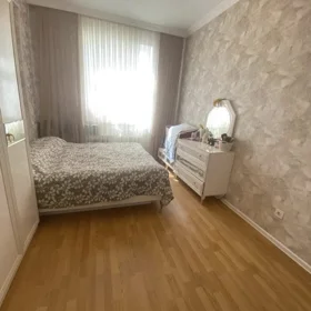 In Baku 65.0 m² apartment is for rent - Image 4
