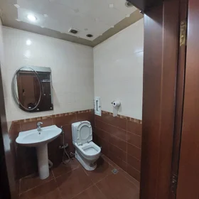 In Baku 100.0 m² apartment is for rent - Image 9
