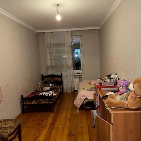 In Baku 65.0 m² apartment is for sale - Image 3