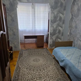 In Baku 75.0 m² apartment is for rent - Image 5