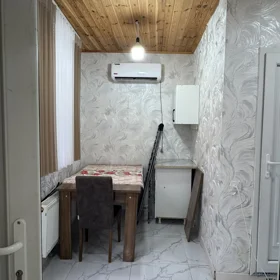 In Baku 60.0 m² house with 1.0 rooms is for rent - Image 4