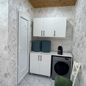 In Baku 60.0 m² house with 1.0 rooms is for rent - Image 5