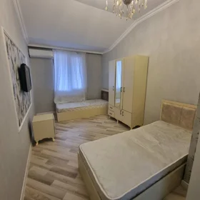 In Baku 110.0 m² apartment is for rent - Image 2