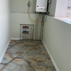 In Baku 110.0 m² apartment is for rent - Image 5