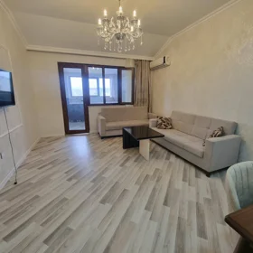 In Baku 110.0 m² apartment is for rent - Image 8