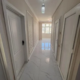 In Baku 75.0 m² apartment is for sale - Image 5
