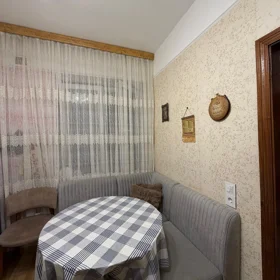 In Baku 65.0 m² apartment is for sale - Image 7