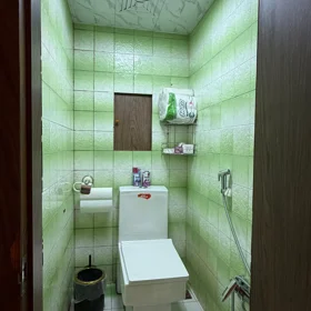 In Baku 65.0 m² apartment is for sale - Image 10