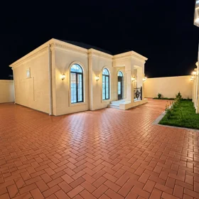In Suraxanı rayonu 102.0 m² house with 4.0 rooms is for sale - Image 2