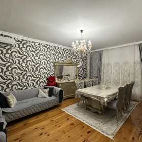 In Baku 121.0 m² house with 4.0 rooms is for sale - Image 9