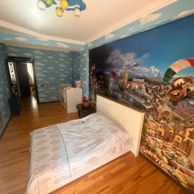 In Baku 115.0 m² apartment is for sale - Image 2
