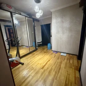In Baku 115.0 m² apartment is for sale - Image 7