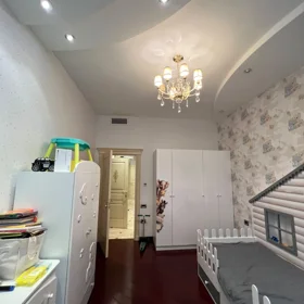 In Səbail rayonu 217.0 m² apartment is for sale - Image 3