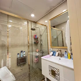 In Səbail rayonu 217.0 m² apartment is for sale - Image 7