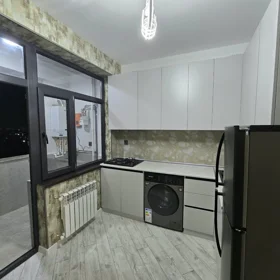 In Baku 90.0 m² apartment is for rent - Image 8