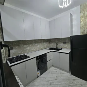 In Baku 90.0 m² apartment is for rent - Image 9