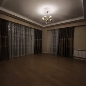 In Baku 85.0 m² apartment is for rent - Image 2