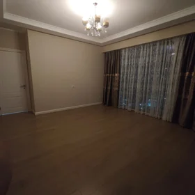 In Baku 85.0 m² apartment is for rent - Image 5