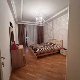 In Baku 110.0 m² apartment is for sale - Image 4