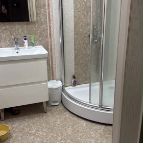 In Baku 110.0 m² apartment is for sale - Image 5