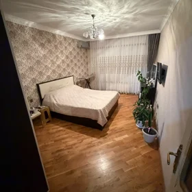In Baku 106.0 m² apartment is for sale - Image 5