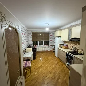 In Baku 106.0 m² apartment is for sale - Image 6