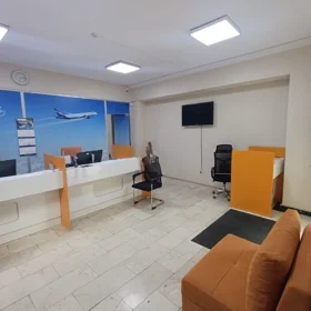 In Baku 220.0 m² commercial is for rent - Image 4
