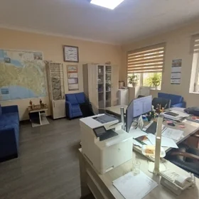 In Baku 220.0 m² commercial is for rent - Image 6
