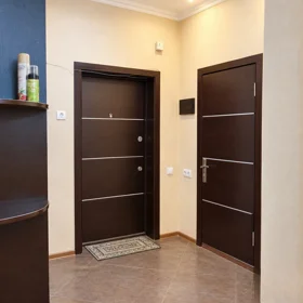 In Baku 100.0 m² apartment is for sale - Image 3