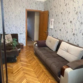 In Baku 100.0 m² apartment is for sale - Image 8