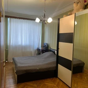 In Baku 100.0 m² apartment is for sale - Image 9