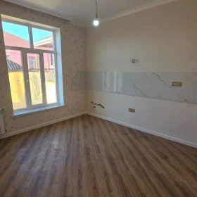 In Binəqədi rayonu 110.0 m² house with 4.0 rooms is for sale - Image 5