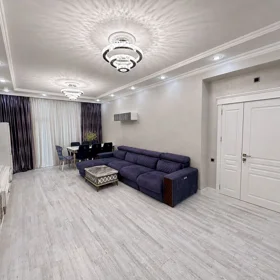 In Baku 100.0 m² apartment is for sale - Image 4