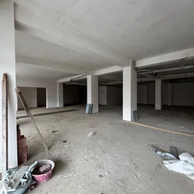 In Baku 363.0 m² commercial is for rent - Image 10