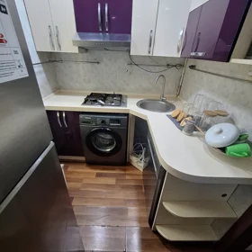 In Baku 70.0 m² apartment is for rent - Image 4