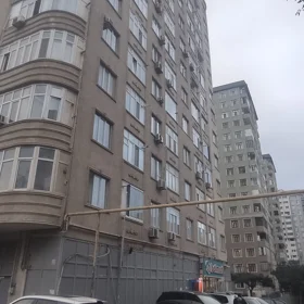 In Səbail rayonu 68.0 m² apartment is for sale - Image 9