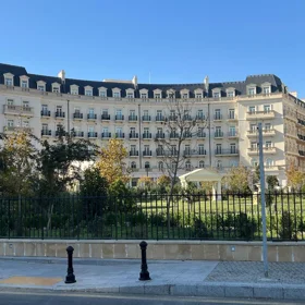 In Xətai rayonu 120.0 m² apartment is for rent - Image 2