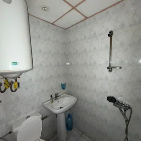 In Baku 68.0 m² apartment is for sale - Image 6