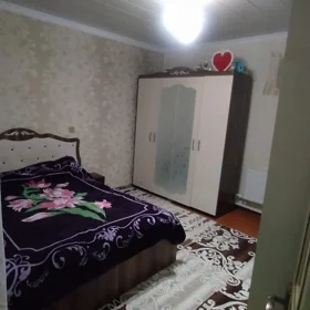 In nan 200.0 m² house with 6.0 rooms is for sale - Image 3