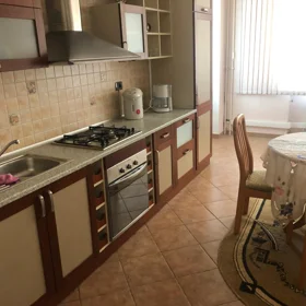 In Baku 150.0 m² apartment is for rent - Image 5