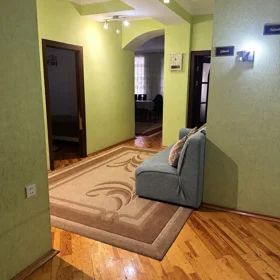 In Baku 118.0 m² apartment is for sale - Image 4